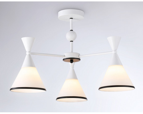 Люстра на штанге Ambrella Light TR TR3164