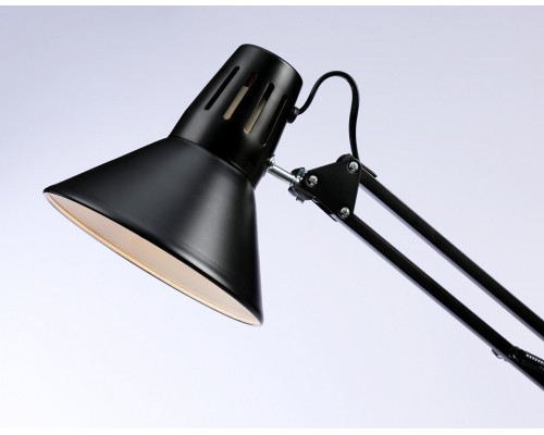 Настольная лампа офисная Ambrella Light DE DE7722