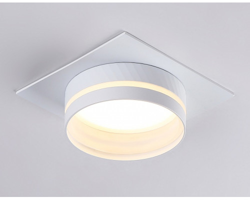 Встраиваемый светильник Ambrella Light TN TN5221